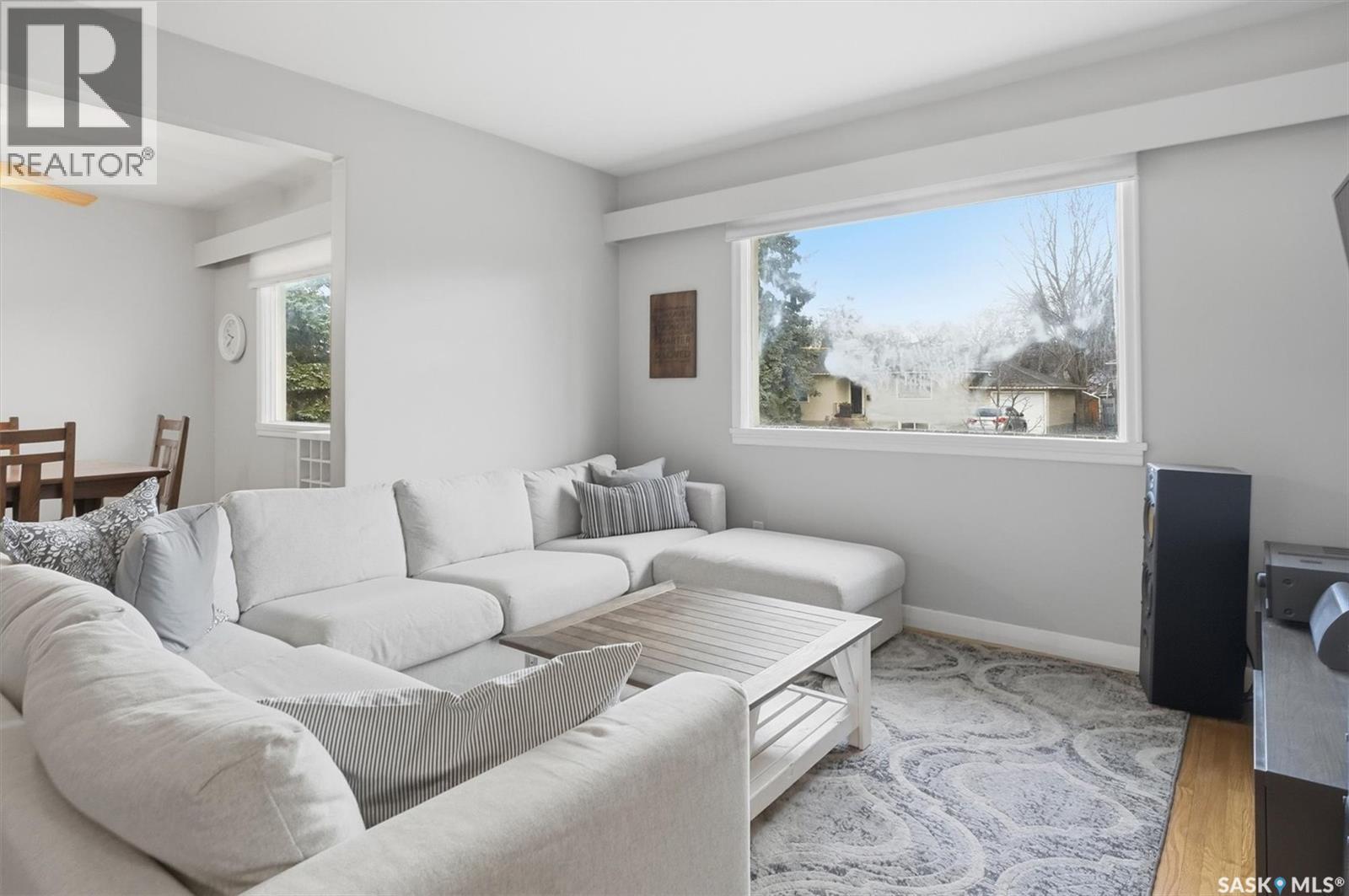 738 3rd Street E, Saskatoon, Saskatchewan  S7H 1M3 - Photo 3 - SK023925