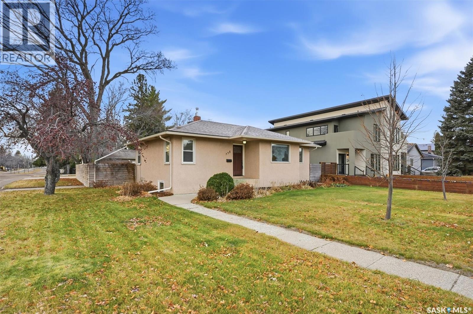 738 3rd Street E, Saskatoon, Saskatchewan  S7H 1M3 - Photo 33 - SK023925