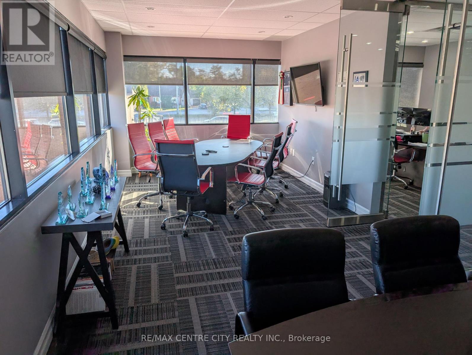 240 - 339 Wellington Road, London South, Ontario  N6C 5Z9 - Photo 9 - X12543482