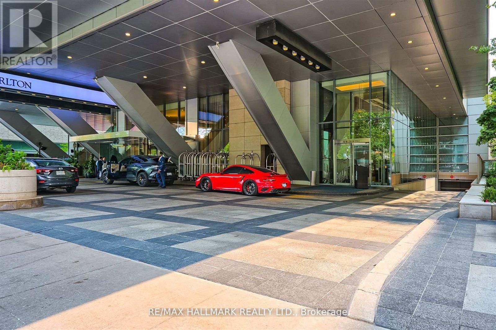 3303 - 183 Wellington Street W, Toronto, Ontario  M5V 0A1 - Photo 44 - C12544614