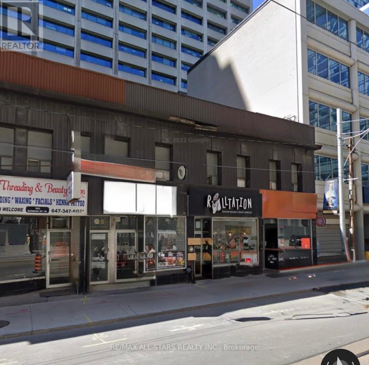 UNIT B - 205 DUNDAS STREET W, Toronto, Ontario