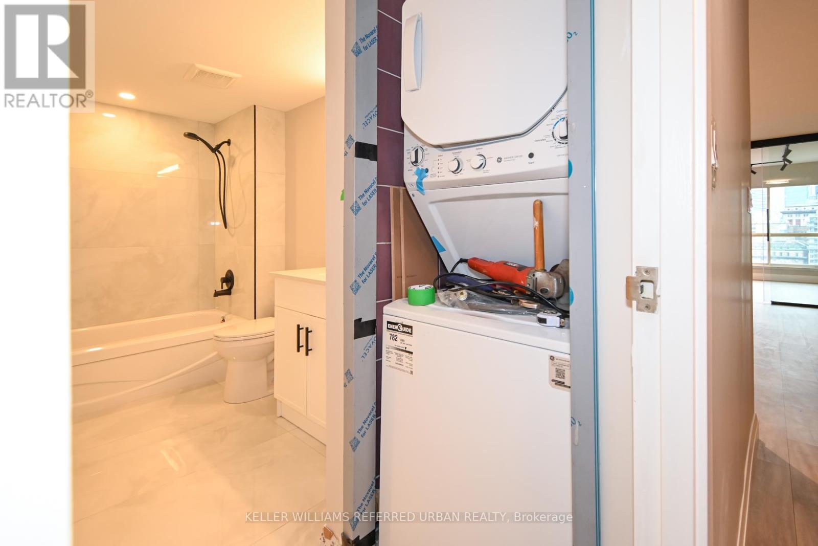 #2609 - 25 The Esplanade, Toronto, Ontario  M5E 1W5 - Photo 16 - C12544660