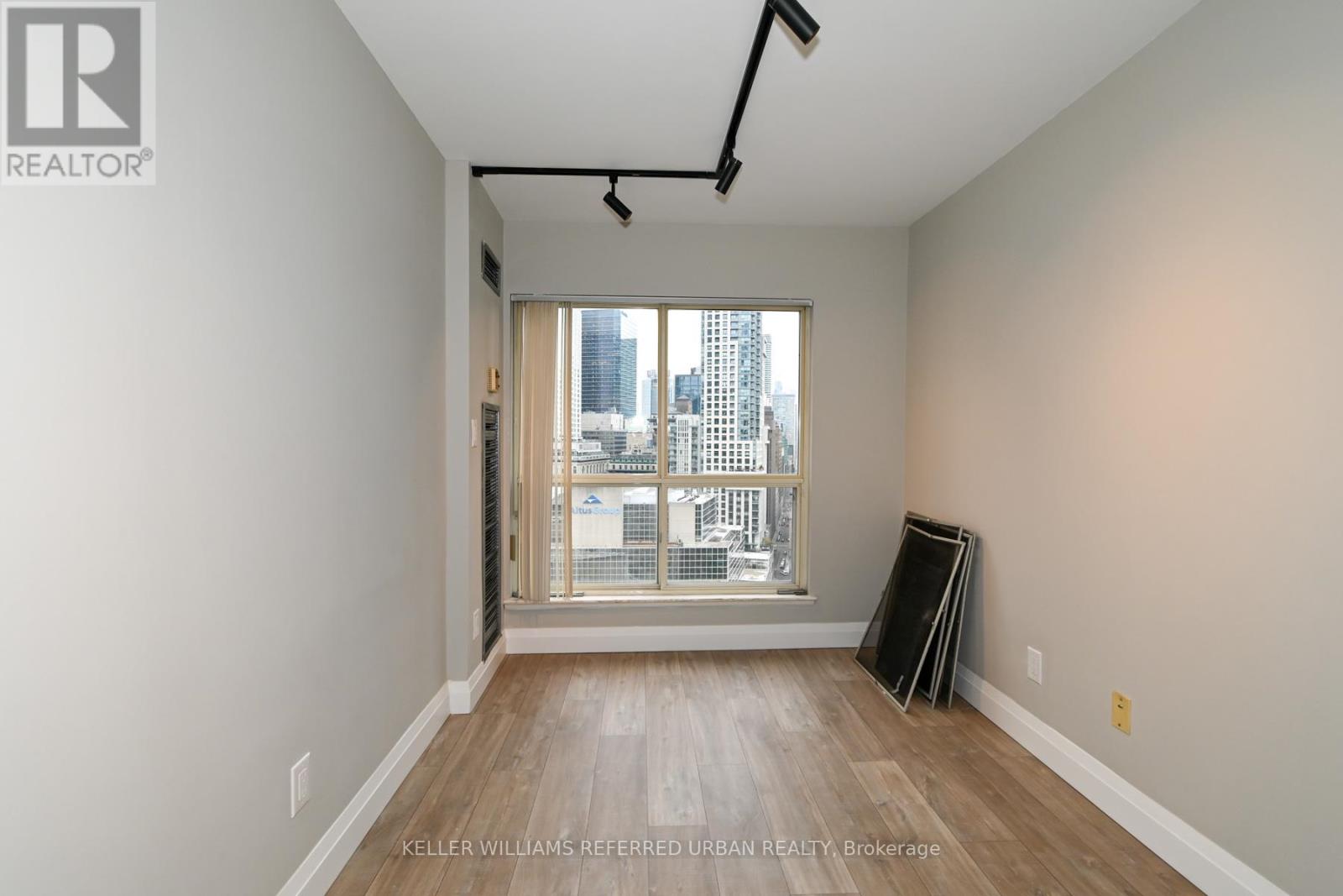 #2609 - 25 The Esplanade, Toronto, Ontario  M5E 1W5 - Photo 6 - C12544660