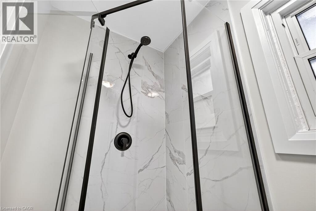 441 Ottawa Street N, Hamilton, Ontario  L8H 4A2 - Photo 21 - 40788309