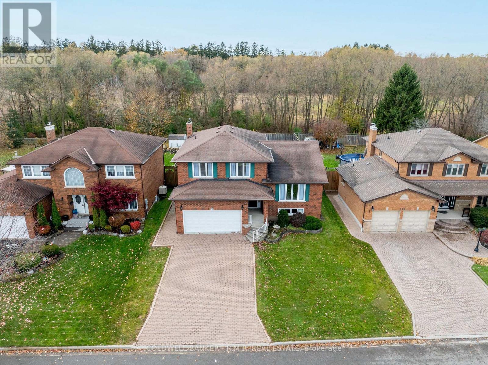 118 Waverly Street N, Oshawa, Ontario L1J 8G5 - Photo 2 - E12544878