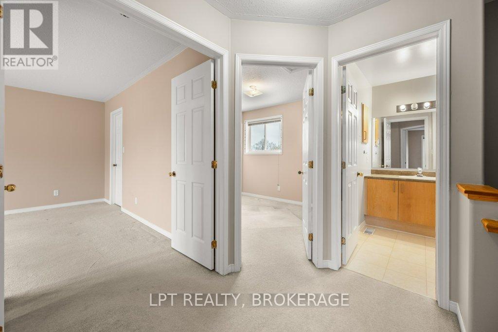 99 Dalgleish Avenue, Kingston, Ontario K7K 7E3 - Photo 19 - X12544716