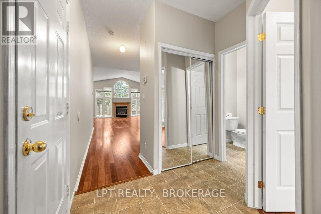 99 Dalgleish Avenue, Kingston, Ontario K7K 7E3 - Photo 6 - X12544716