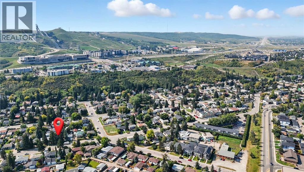 7927 36 Avenue Nw, Calgary, Alberta  T3B 1V6 - Photo 2 - A2254662