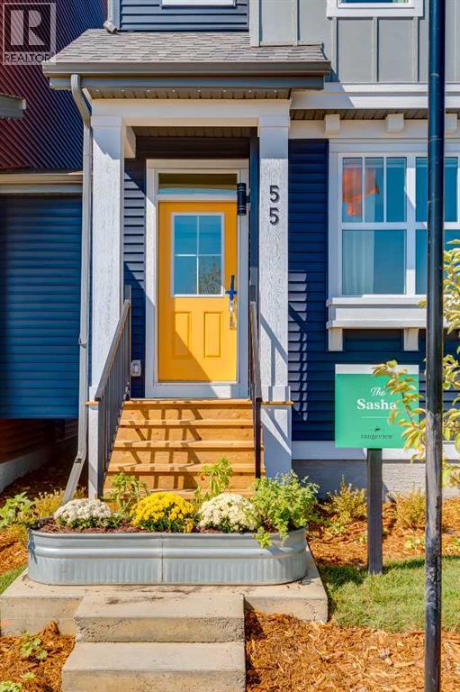 55 Heirloom Boulevard Se, Calgary, Alberta  T3S 0G9 - Photo 3 - A2256567
