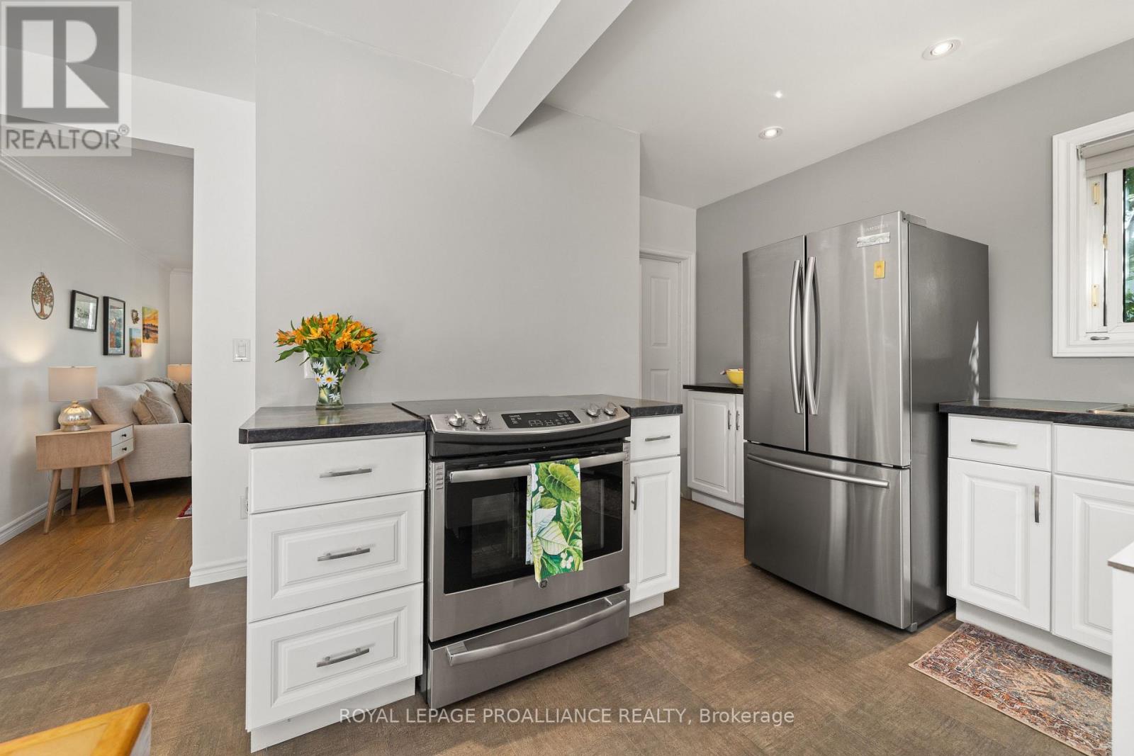 A - 134 Dufferin Avenue, Belleville, Ontario K8N 3X1 - Photo 11 - X12544800