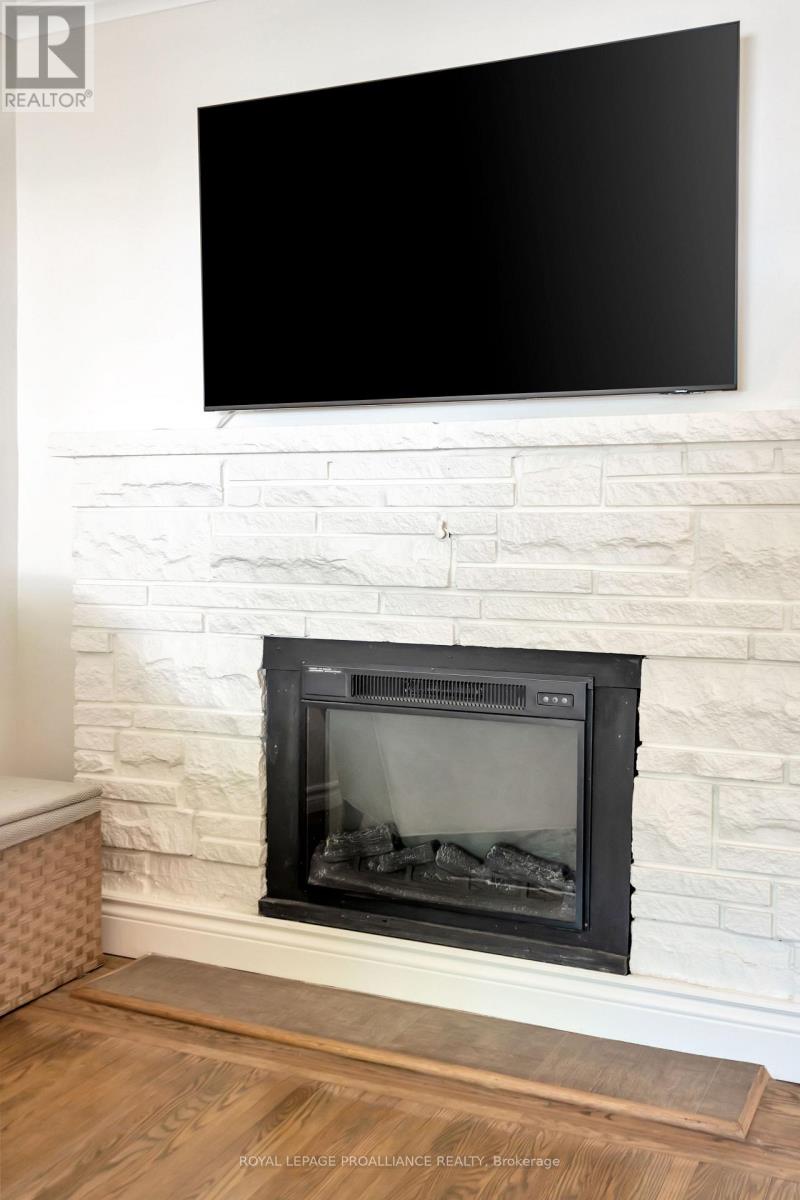 A - 134 Dufferin Avenue, Belleville, Ontario K8N 3X1 - Photo 6 - X12544800