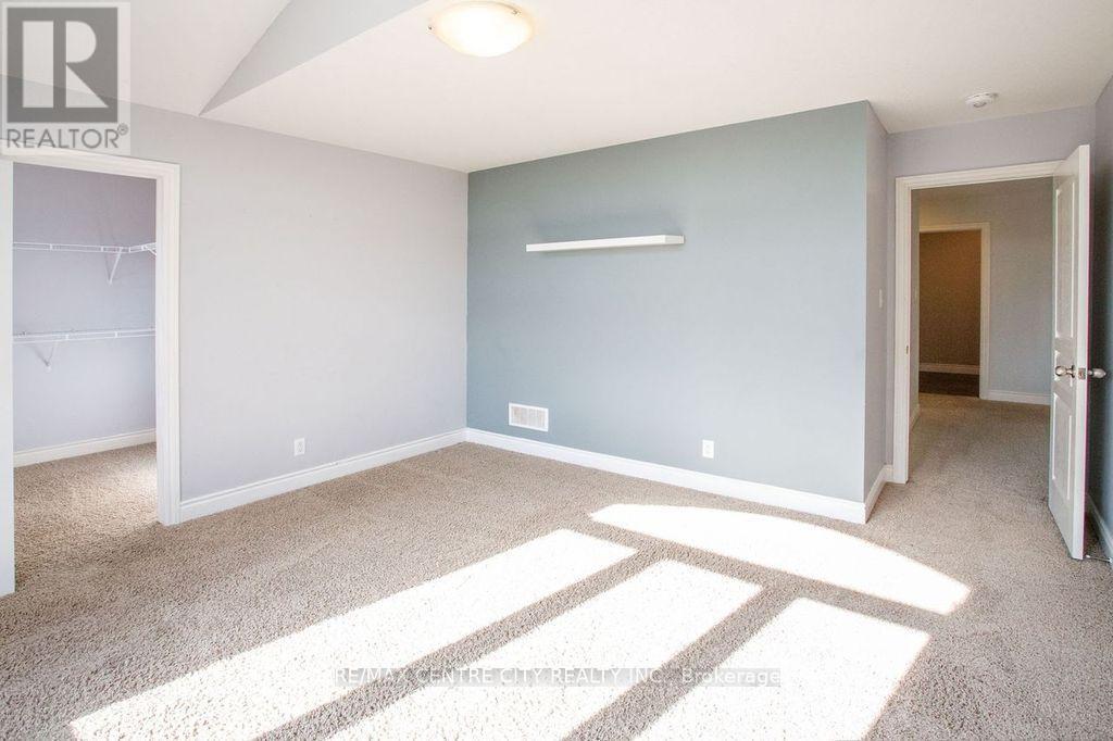 7 Turnberry Court, St. Thomas, Ontario  N5R 0G2 - Photo 31 - X12544742