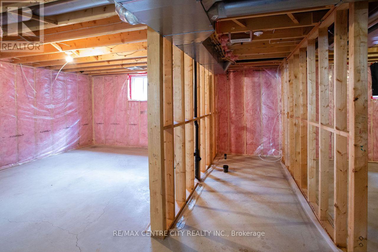 7 Turnberry Court, St. Thomas, Ontario  N5R 0G2 - Photo 42 - X12544742