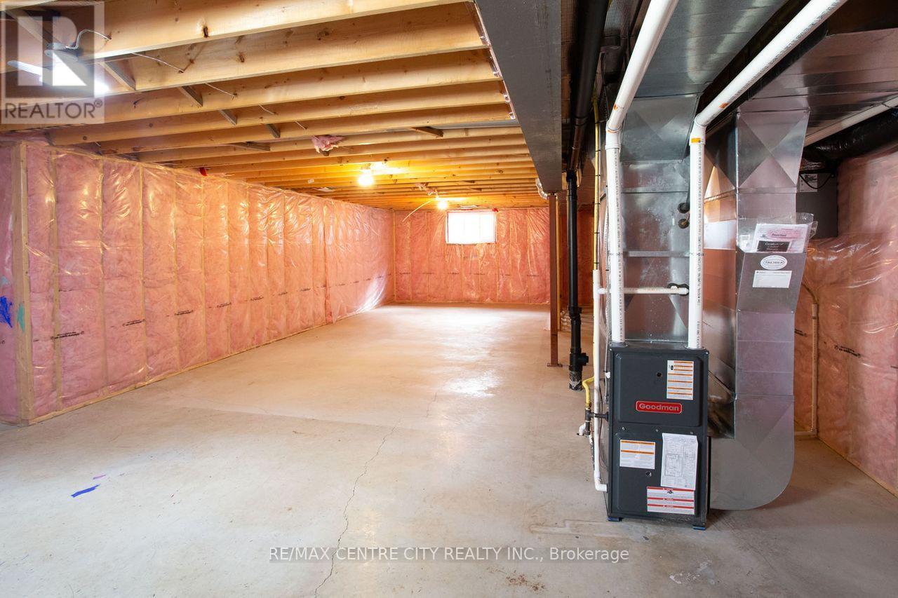 7 Turnberry Court, St. Thomas, Ontario  N5R 0G2 - Photo 43 - X12544742