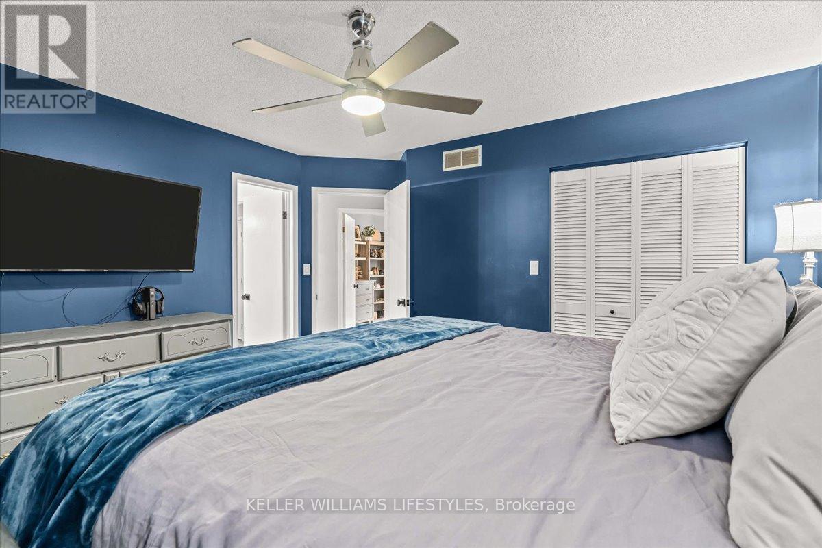 4547 William Street, Plympton-Wyoming, Ontario  N0N 1J6 - Photo 21 - X12544846