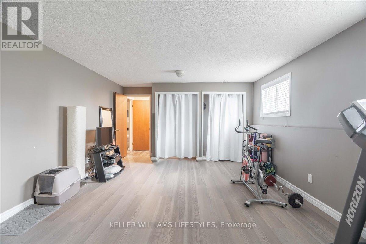 4547 William Street, Plympton-Wyoming, Ontario  N0N 1J6 - Photo 29 - X12544846