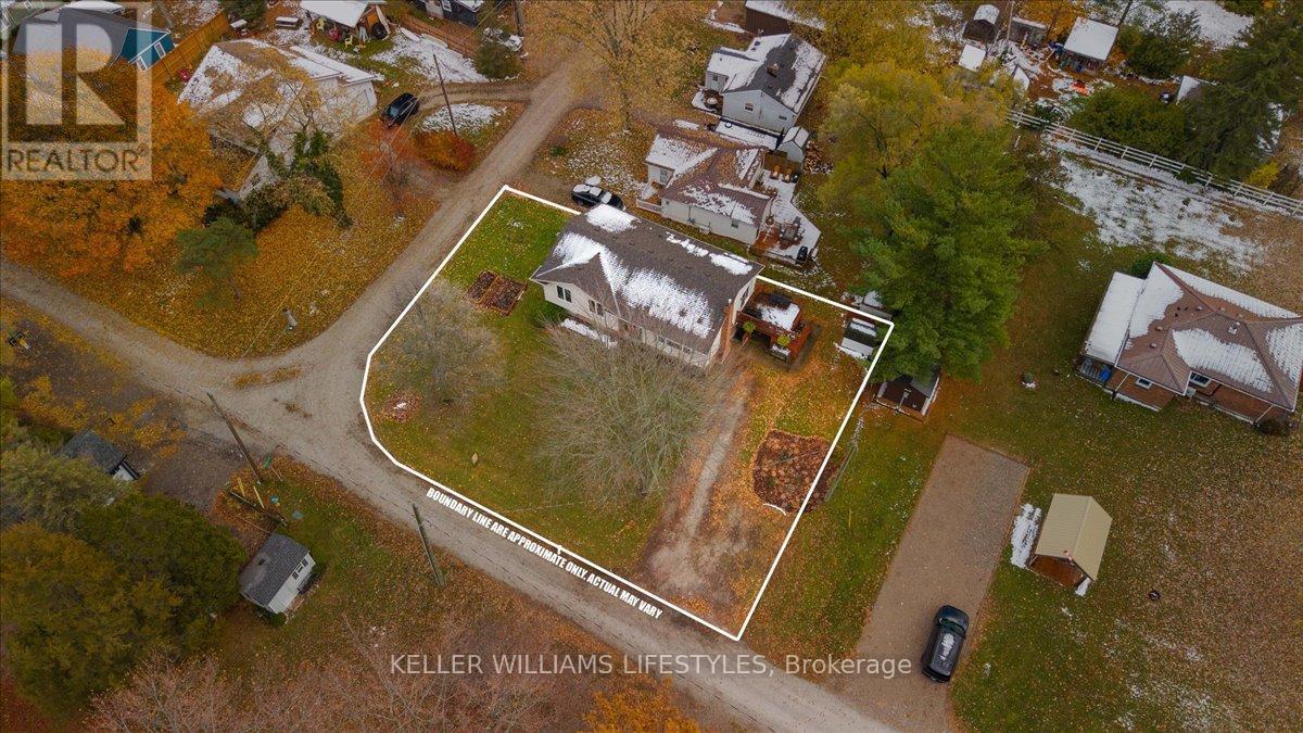 4547 William Street, Plympton-Wyoming, Ontario  N0N 1J6 - Photo 42 - X12544846