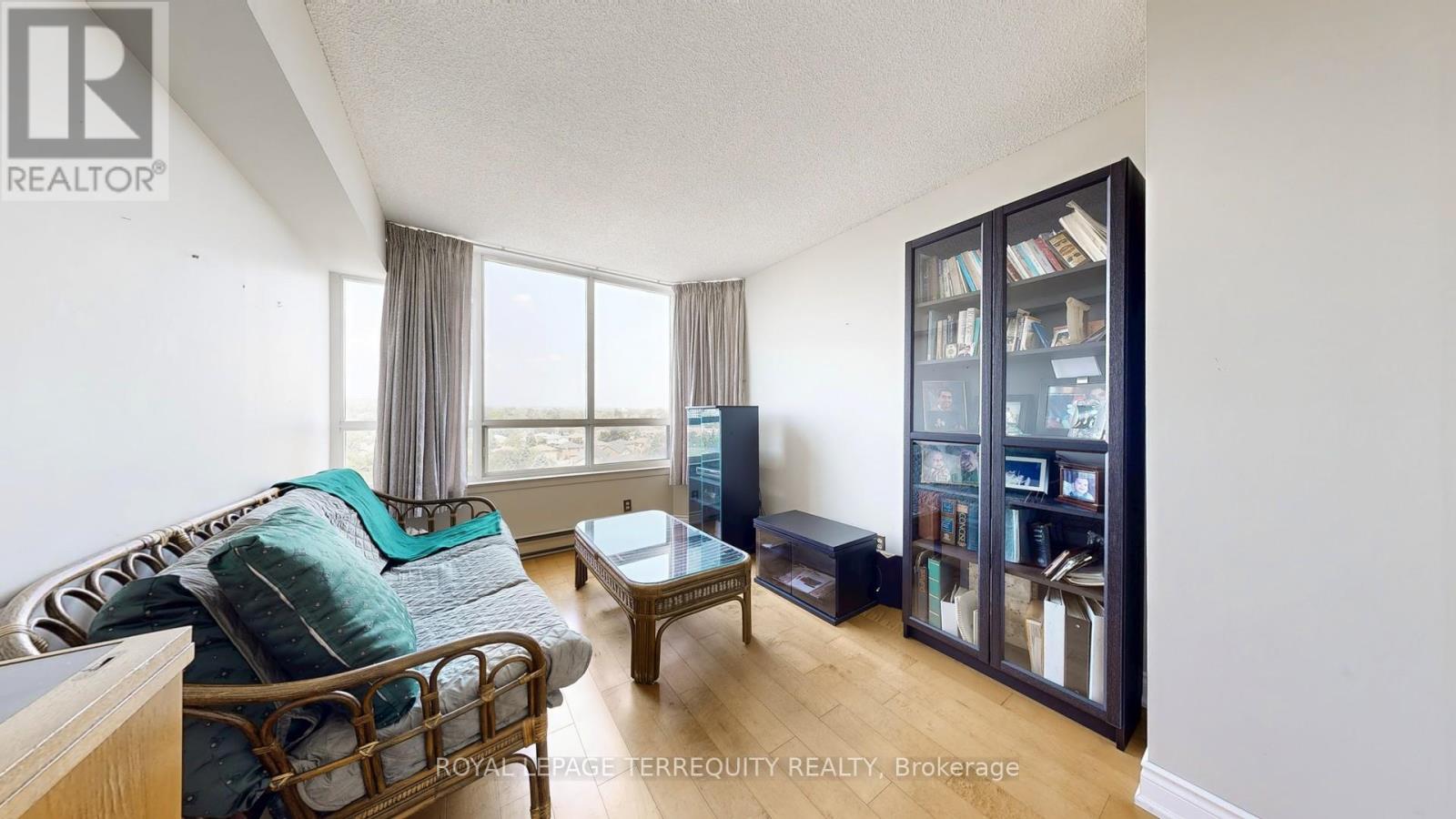 917 - 32 Clarissa Drive, Richmond Hill, Ontario  L4C 9R7 - Photo 14 - N12544596