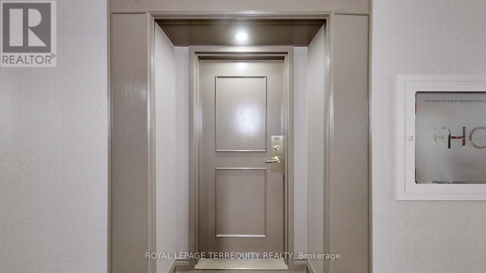 917 - 32 Clarissa Drive, Richmond Hill, Ontario  L4C 9R7 - Photo 16 - N12544596