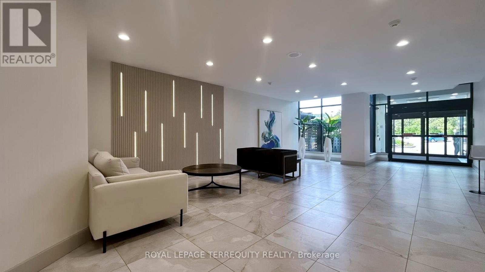 917 - 32 Clarissa Drive, Richmond Hill, Ontario  L4C 9R7 - Photo 19 - N12544596