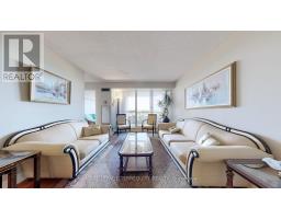 917 - 32 CLARISSA DRIVE, Richmond Hill, Ontario