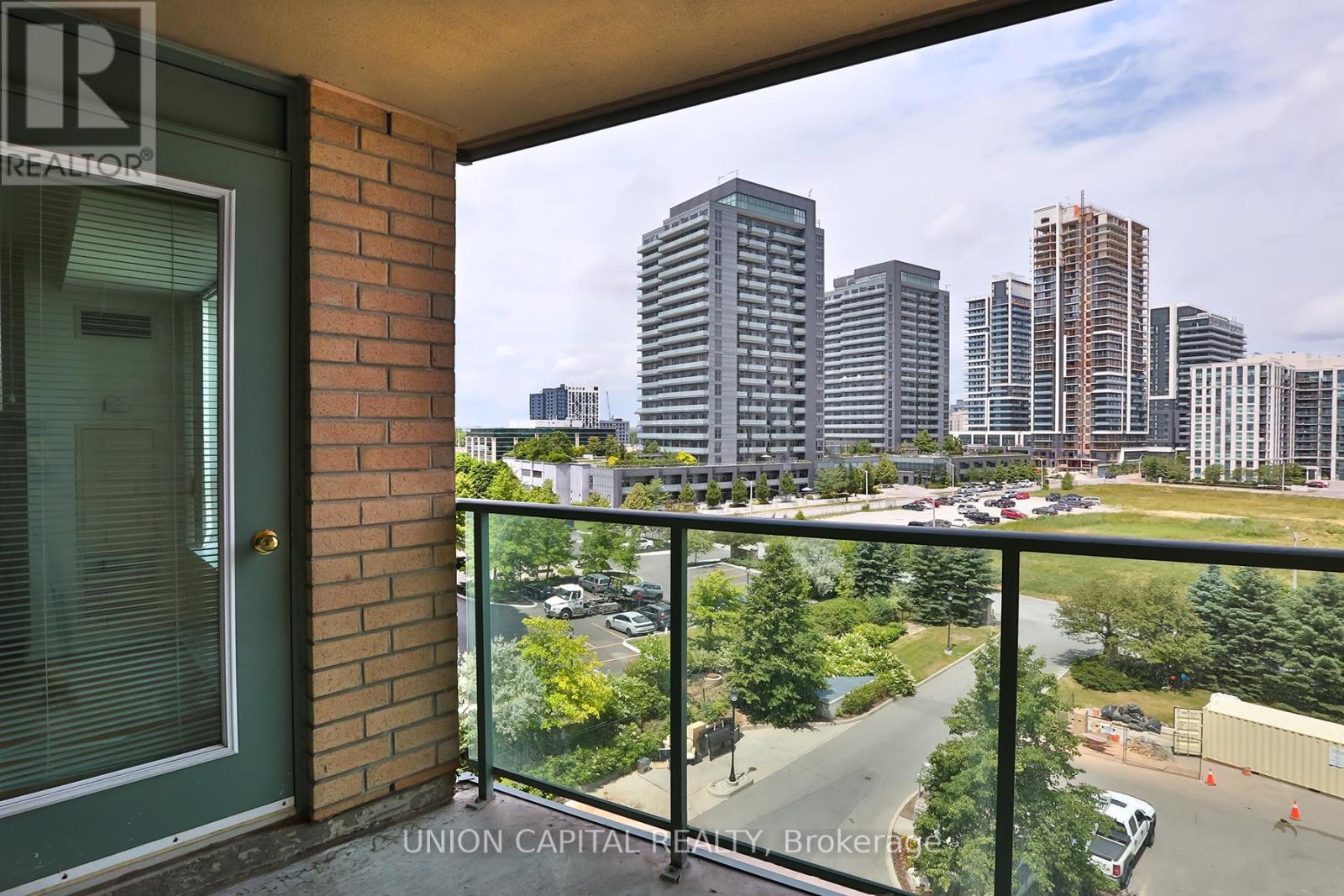 612 - 23 Oneida Crescent, Richmond Hill, Ontario  L4B 0A2 - Photo 23 - N12544666