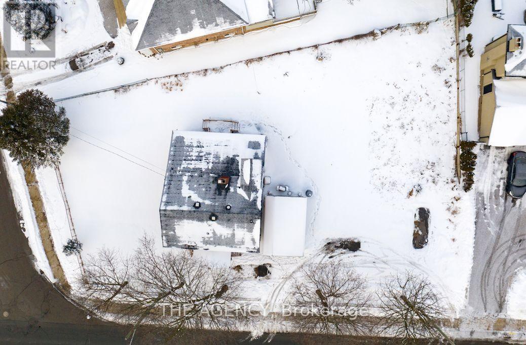 8372 Islington Avenue, Vaughan, Ontario  L4L 1X2 - Photo 4 - N12544694