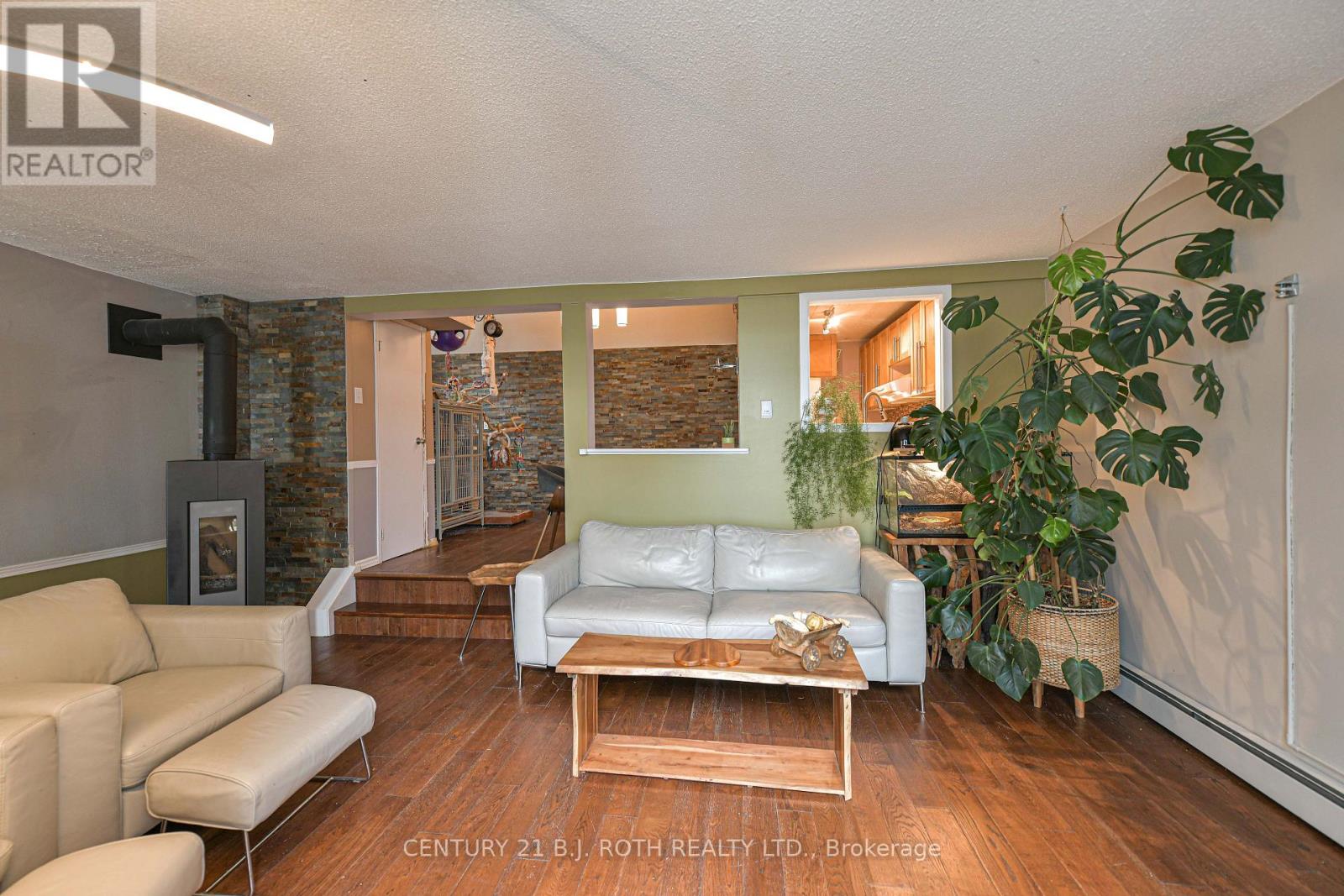 15 - 40 Victoria Crescent, Orillia, Ontario  L3V 6N6 - Photo 31 - S12544630