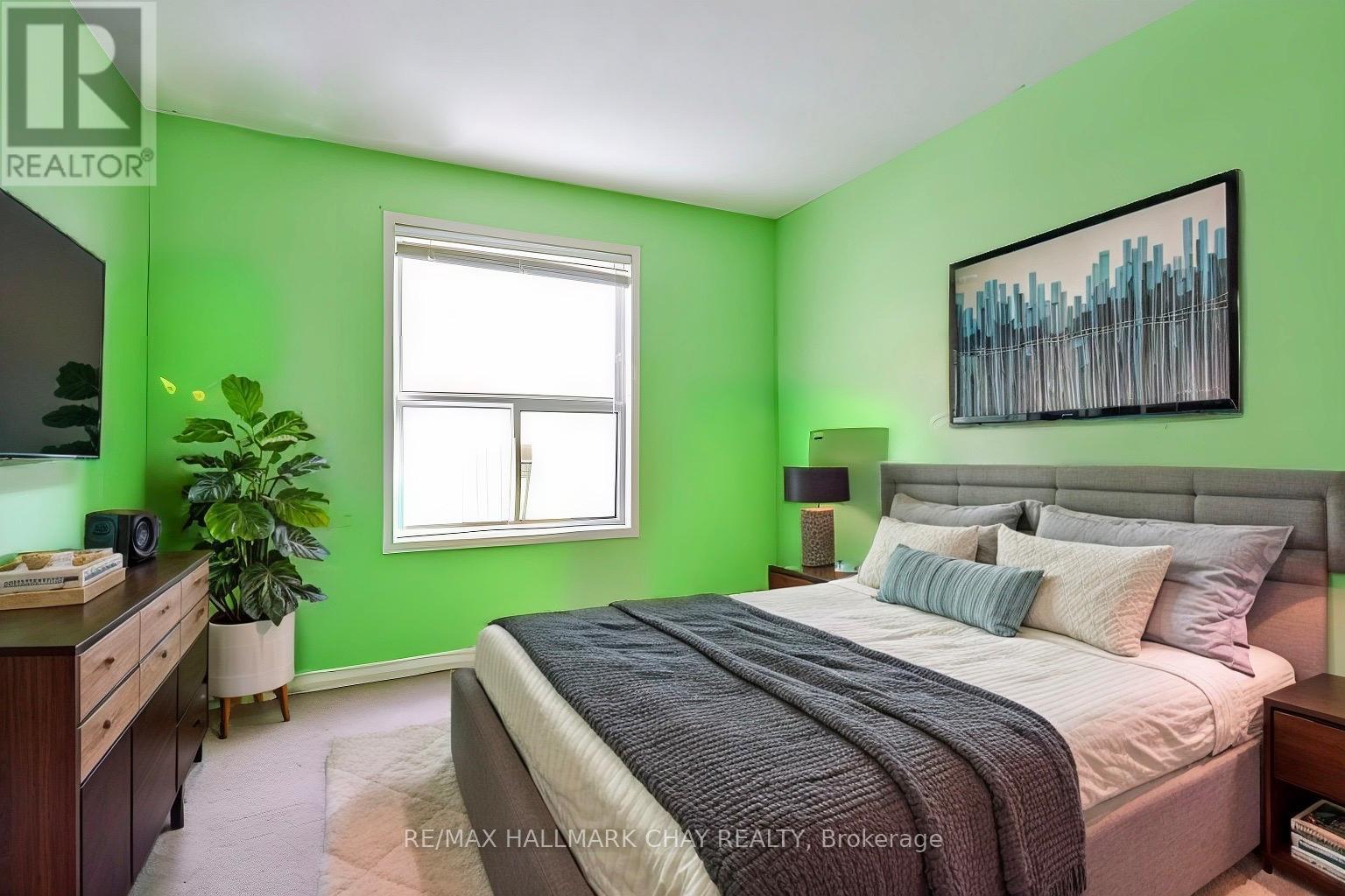 37 Loon Avenue, Barrie, Ontario  L4N 8W6 - Photo 5 - S12544678