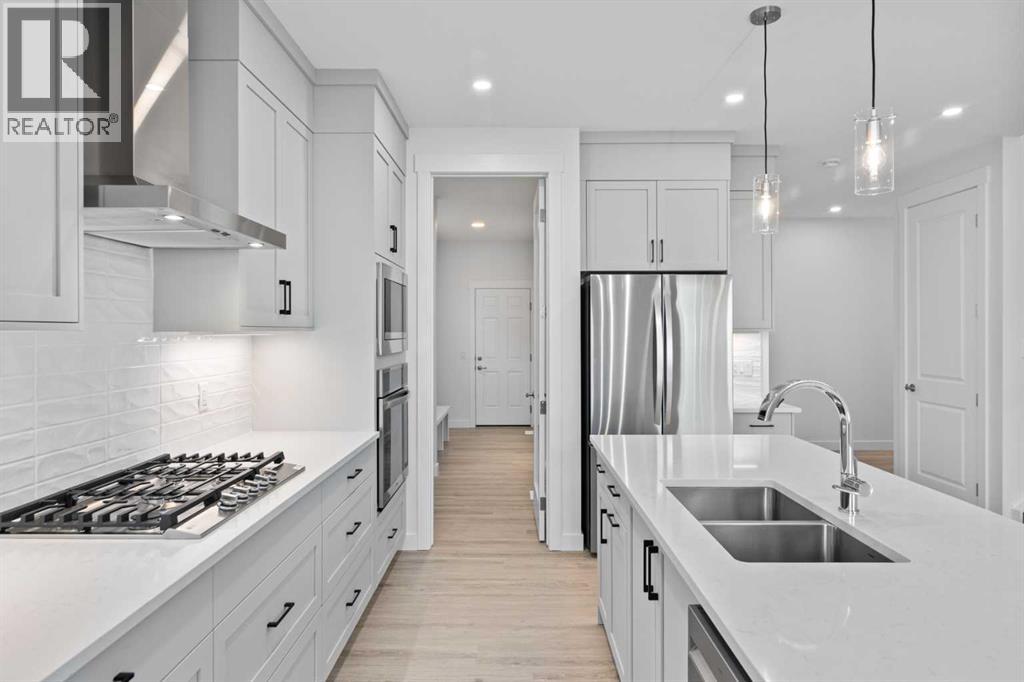 22 Emerson Crescent, Okotoks, Alberta  T1S 5W7 - Photo 14 - A2258763