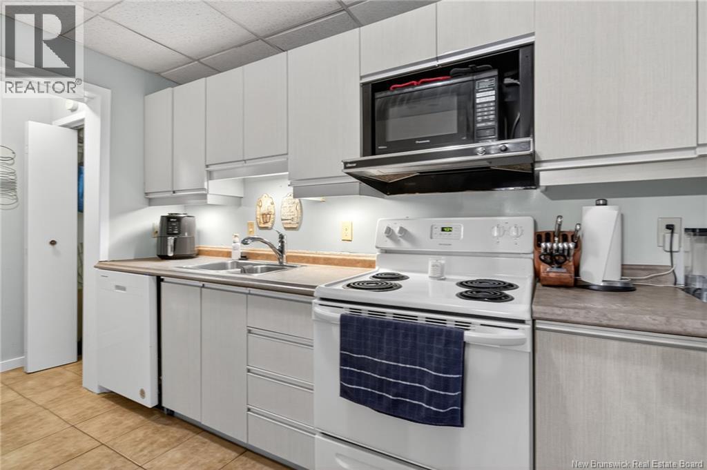 366-368 Cameron Street, Moncton, New Brunswick  E1C 2M9 - Photo 11 - NB129976