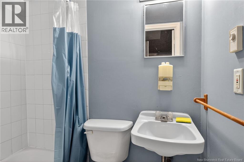 366-368 Cameron Street, Moncton, New Brunswick  E1C 2M9 - Photo 37 - NB129976