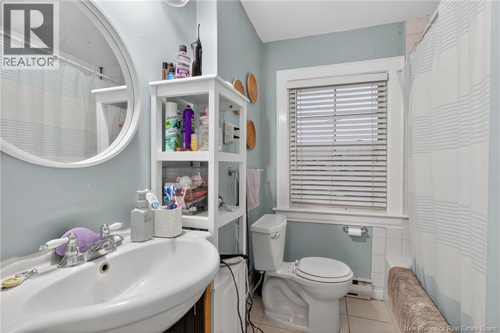 366-368 Cameron Street, Moncton, New Brunswick  E1C 2M9 - Photo 11 - NB130108