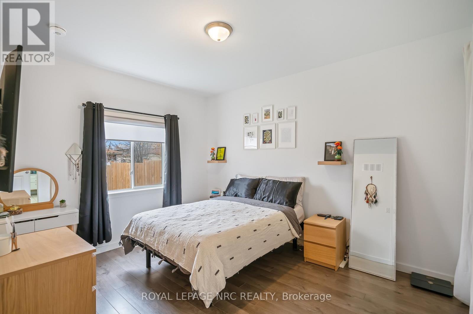 305 Chaffey Street, Welland, Ontario L3B 0K5 - Photo 14 - X12544810