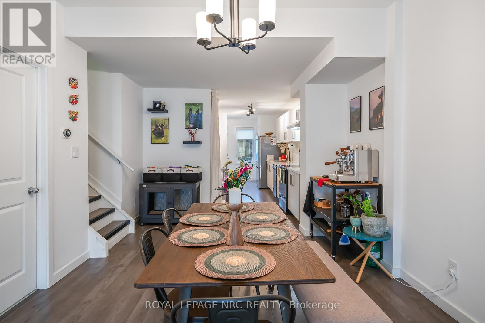 305 Chaffey Street, Welland, Ontario L3B 0K5 - Photo 17 - X12544810