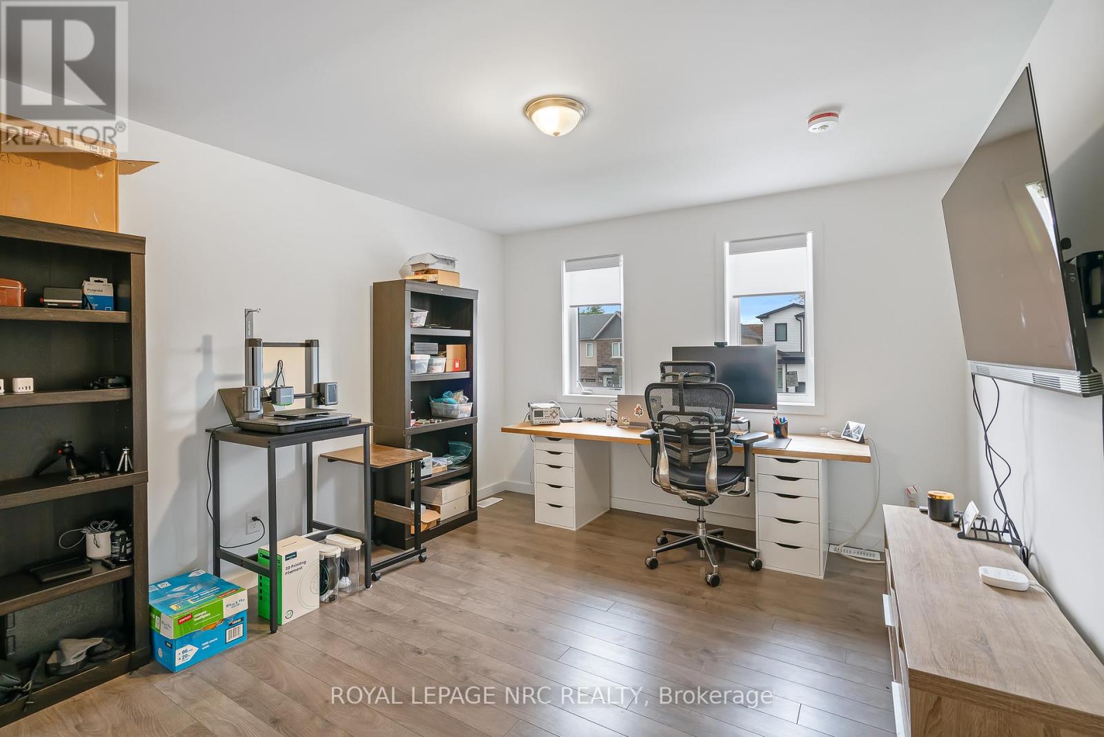 305 Chaffey Street, Welland, Ontario L3B 0K5 - Photo 19 - X12544810