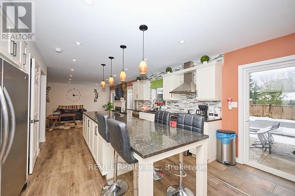 69 Rolling Meadows Boulevard S, Pelham, Ontario L0S 1E4 - Photo 11 - X12544946