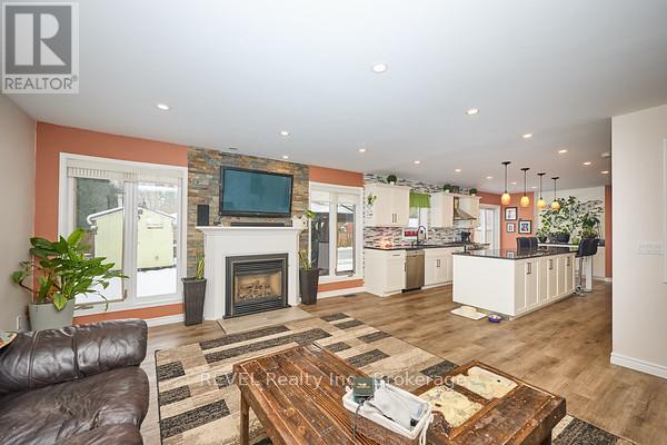 69 Rolling Meadows Boulevard S, Pelham, Ontario L0S 1E4 - Photo 8 - X12544946