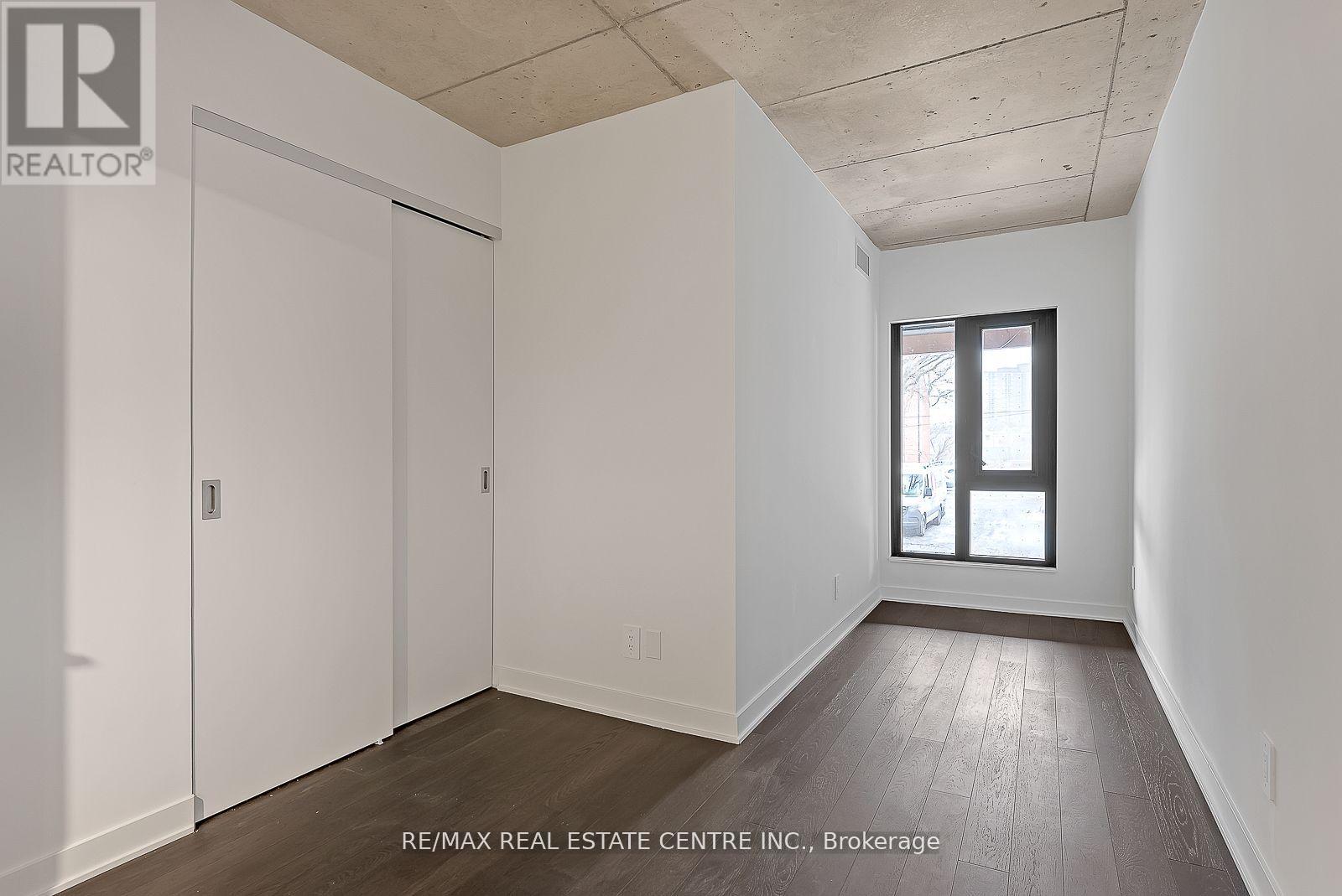 7 Watkinson Avenue, Toronto, Ontario  M6P 1Y2 - Photo 28 - W12544622