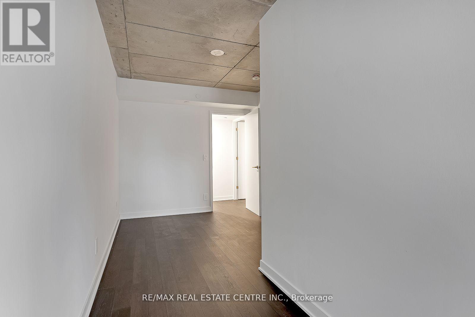 7 Watkinson Avenue, Toronto, Ontario  M6P 1Y2 - Photo 29 - W12544622