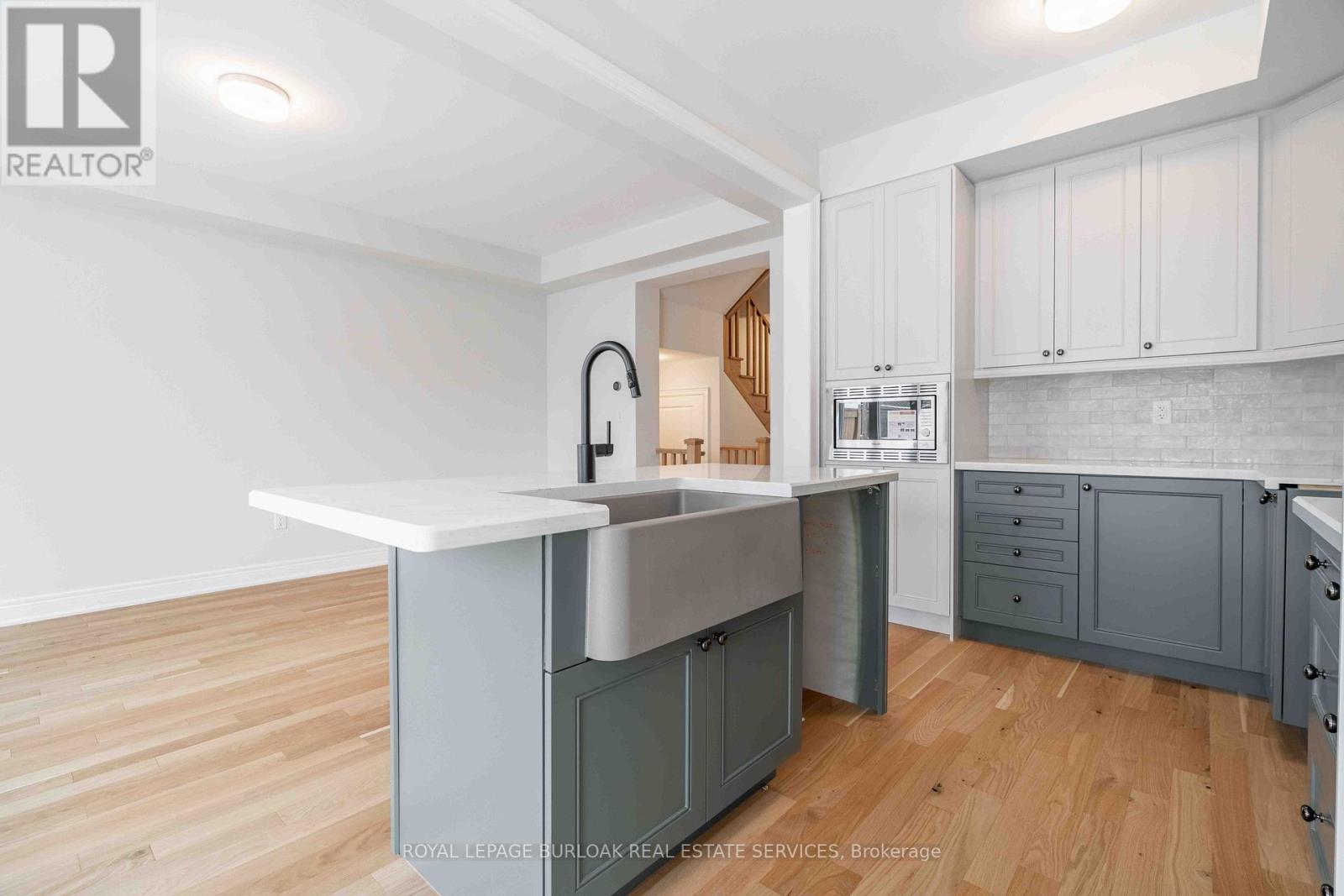 19 - 2184 Postmaster Drive, Oakville, Ontario  L6M 3X2 - Photo 11 - W12544646