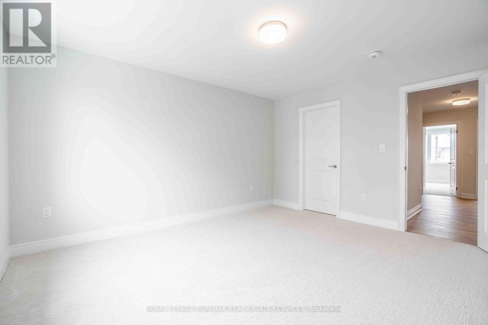 19 - 2184 Postmaster Drive, Oakville, Ontario  L6M 3X2 - Photo 17 - W12544646