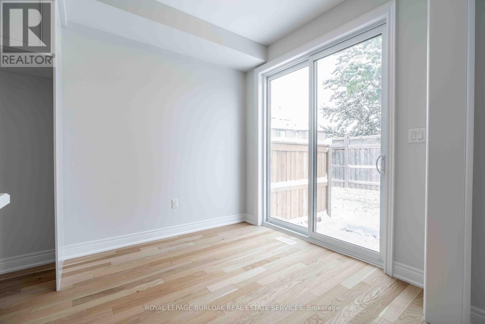 19 - 2184 Postmaster Drive, Oakville, Ontario  L6M 3X2 - Photo 9 - W12544646