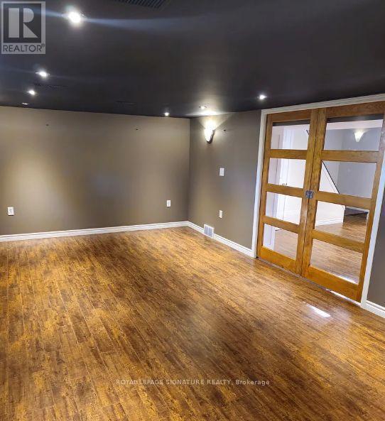 1457 Rometown Drive, Mississauga, Ontario  L5E 2T6 - Photo 17 - W12544680