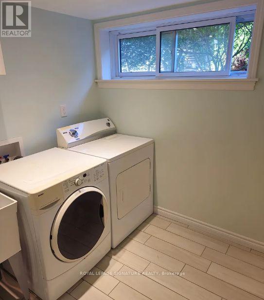 1457 Rometown Drive, Mississauga, Ontario  L5E 2T6 - Photo 22 - W12544680