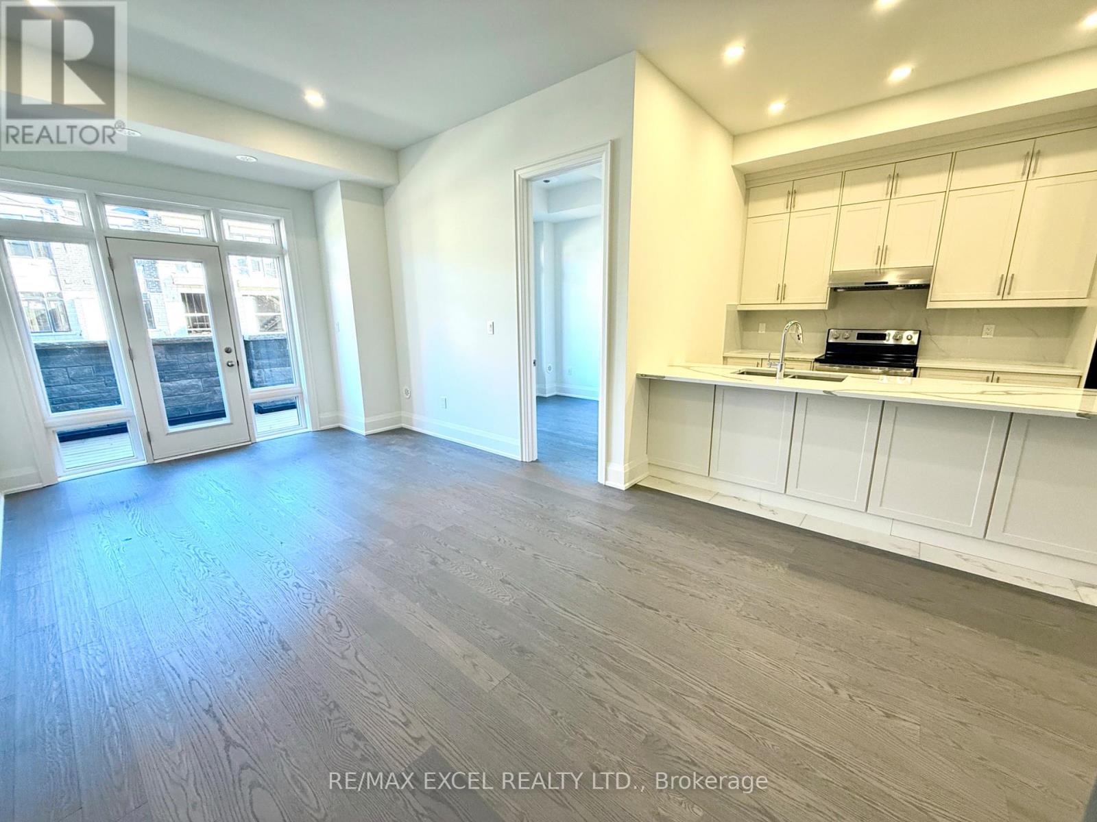 3100 Azam Way, Oakville, Ontario  L6M 4K1 - Photo 14 - W12544688