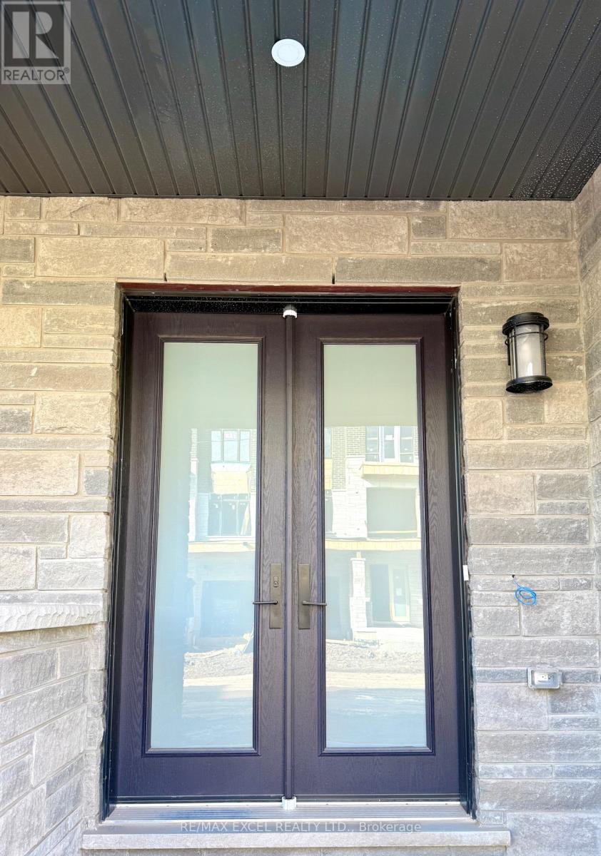 3100 Azam Way, Oakville, Ontario  L6M 4K1 - Photo 3 - W12544688