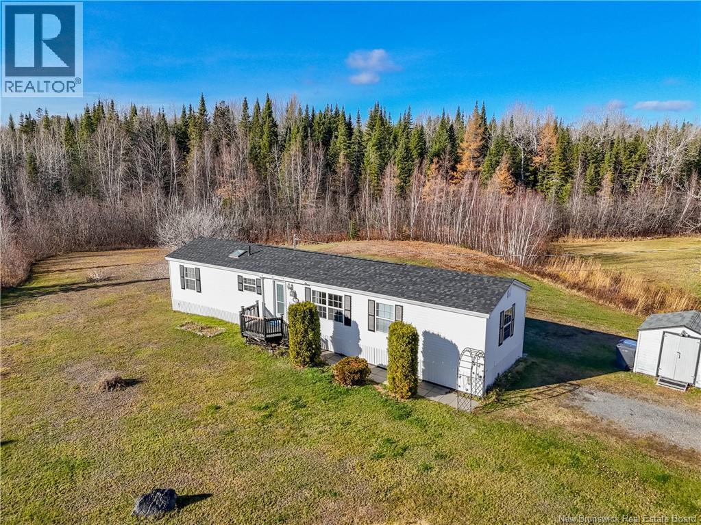 25 Crystal Drive, Waasis, New Brunswick  E3B 9B4 - Photo 1 - NB130093