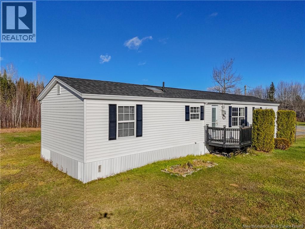 25 Crystal Drive, Waasis, New Brunswick  E3B 9B4 - Photo 4 - NB130093