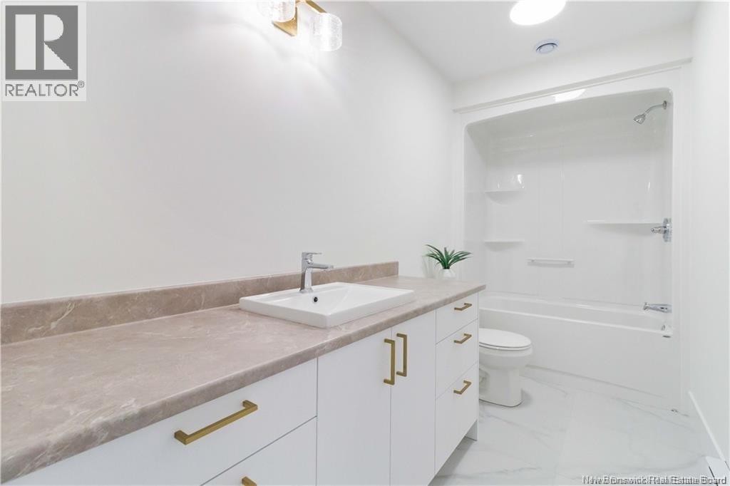 37 Belfry Street, Moncton, New Brunswick  E1G 5B6 - Photo 19 - NB130054